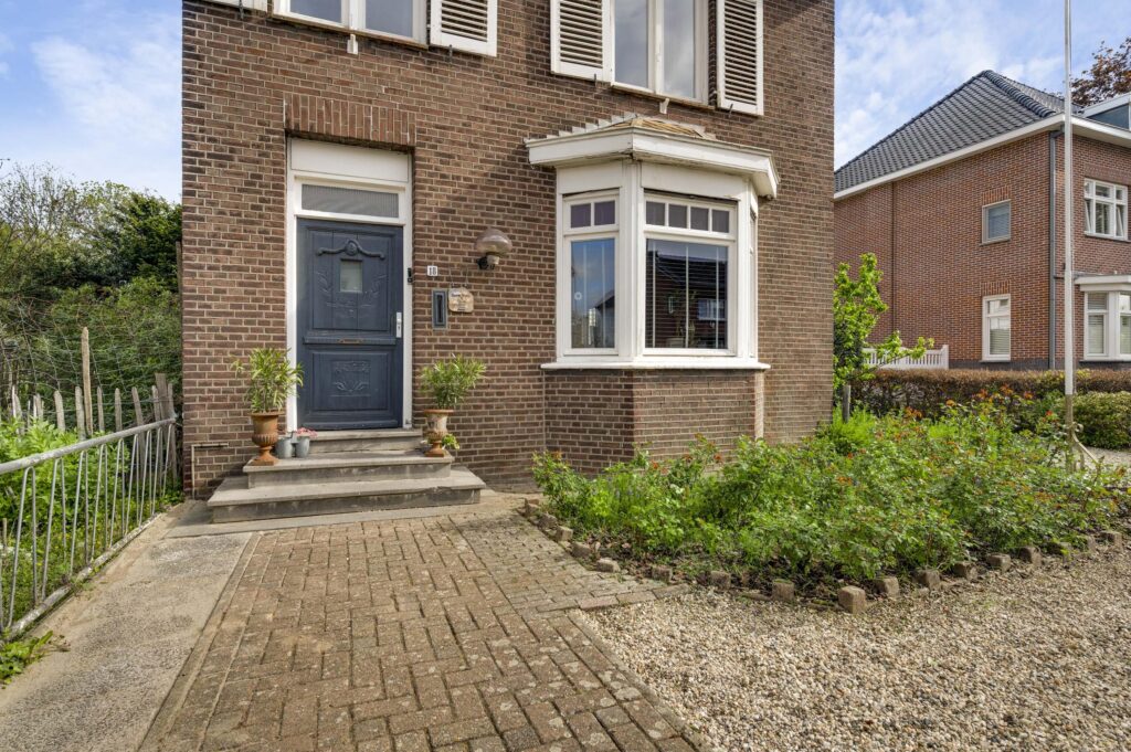 Appartement te koop: Stationsstraat 18, Maastricht